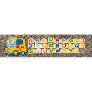 Leap‎ Frog Fridge Phonics School Bus & 24 Letters Magnetic Alphabet 2014